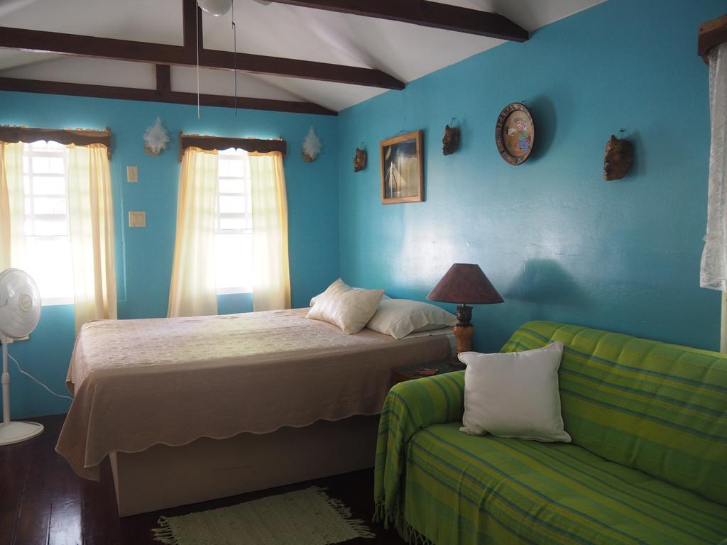 Jaguar Morning Star Hotel Caye Corker Exterior foto